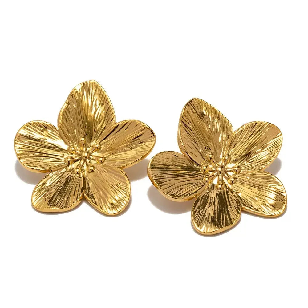 Gold Retro Sytle Classic Large flower Shaped Earrings