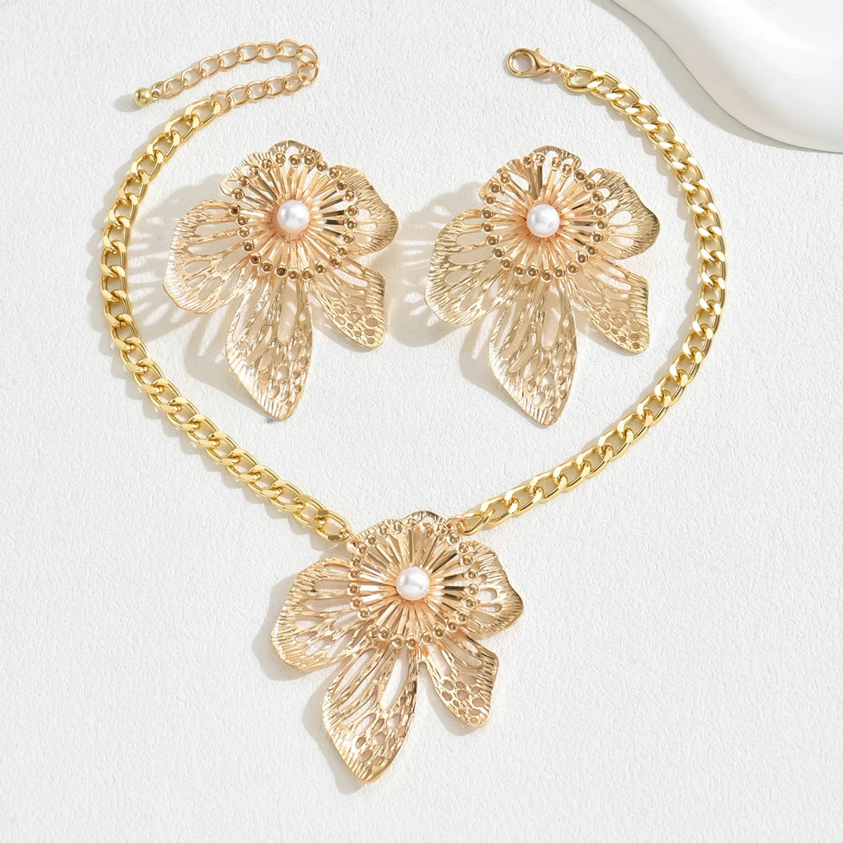 Gold Color Hallowout Stamping Big Flower Pearl Necklace Earrings Set