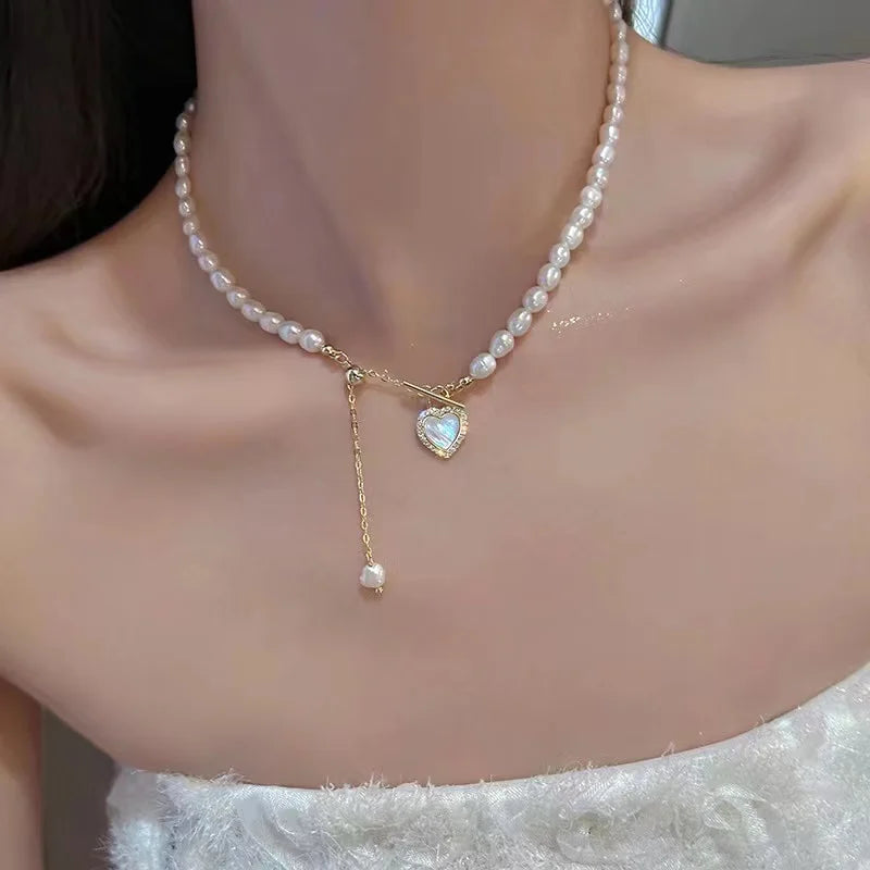 Irregular Baroque Pearl Pendant Necklace