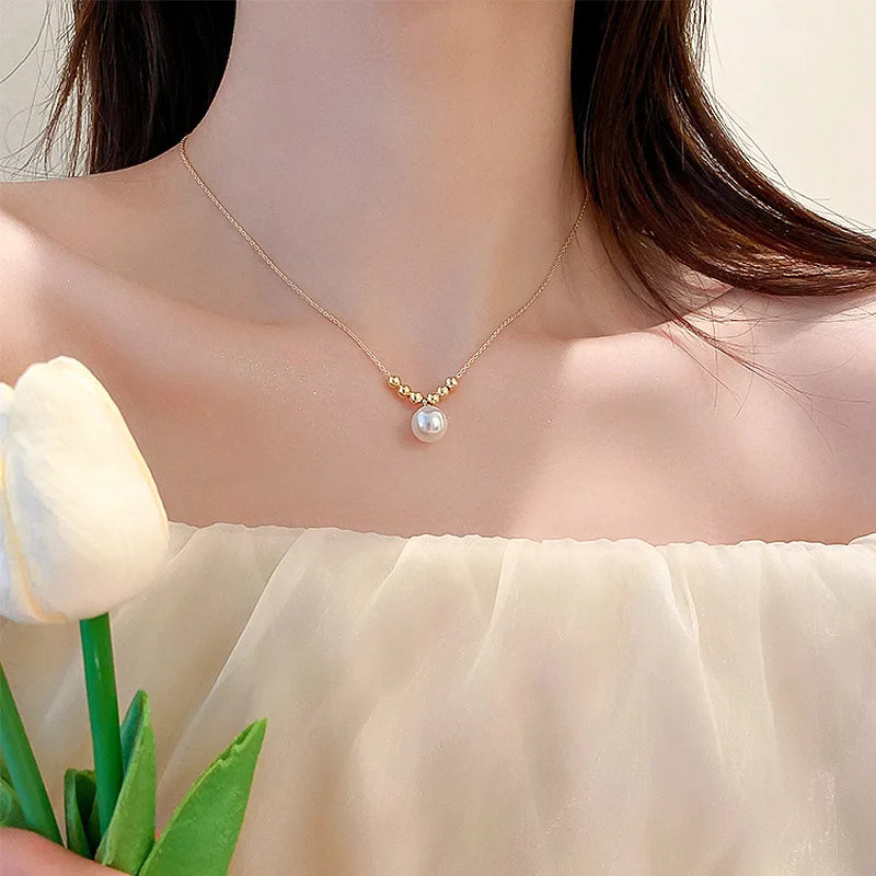 Irregular Baroque Pearl Pendant Necklace
