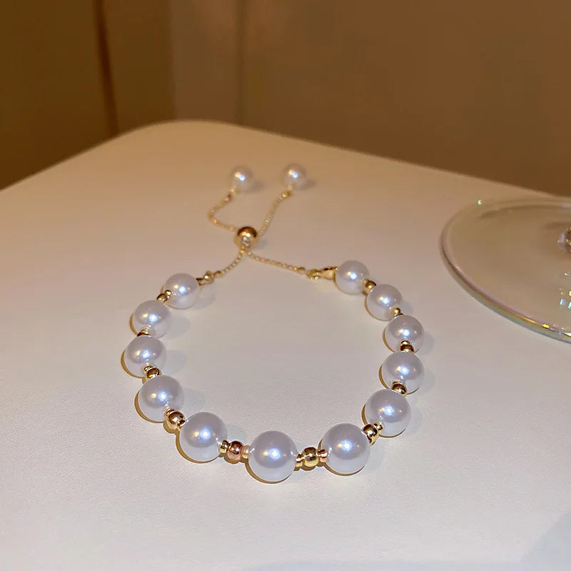 Elegant Charm Pearl Bracelet