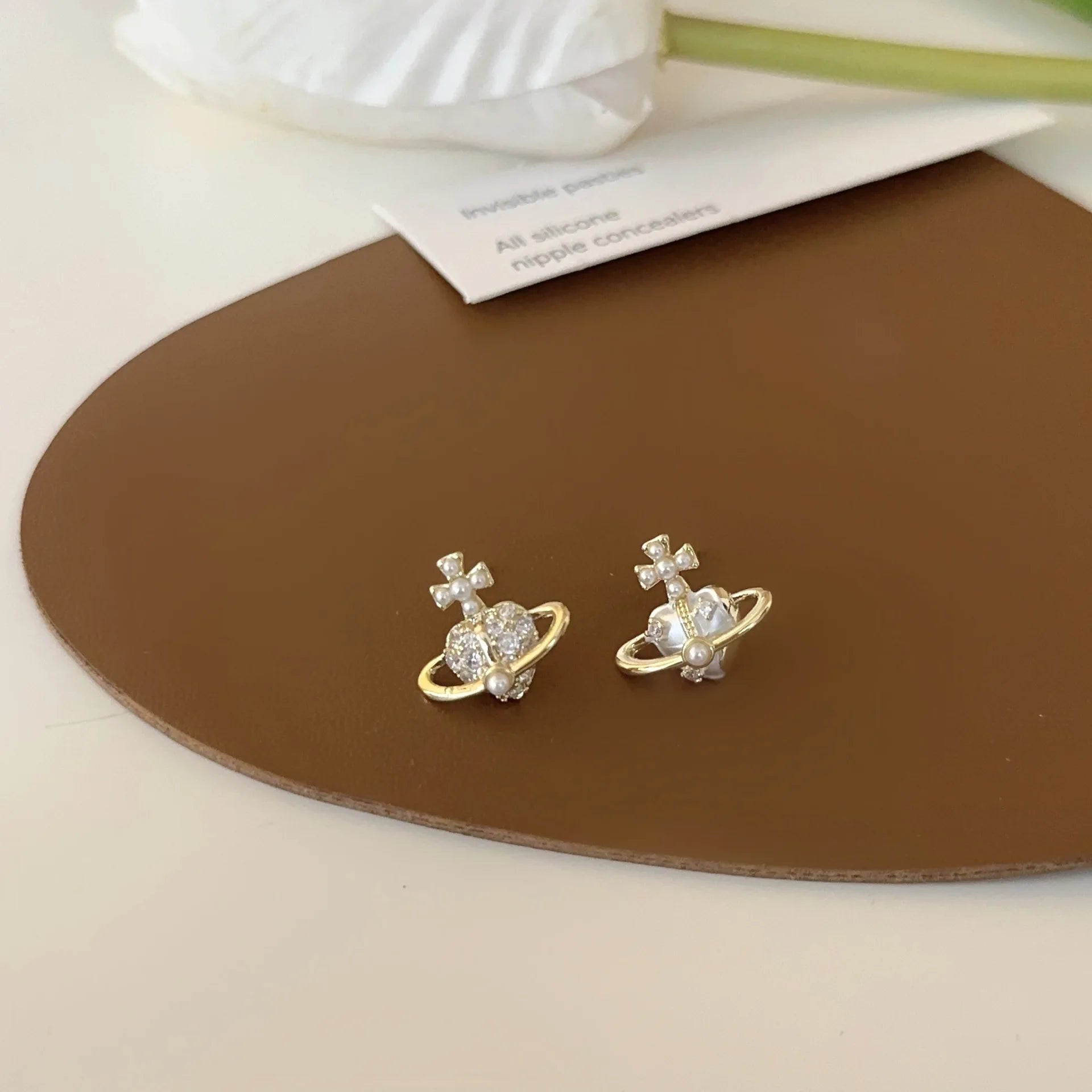 Elegant Double Side White Shell Pearl Stud Earrings