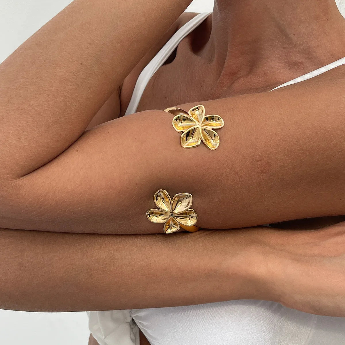 Gold Color Punk Flower Starfish Open Cuff Bangles