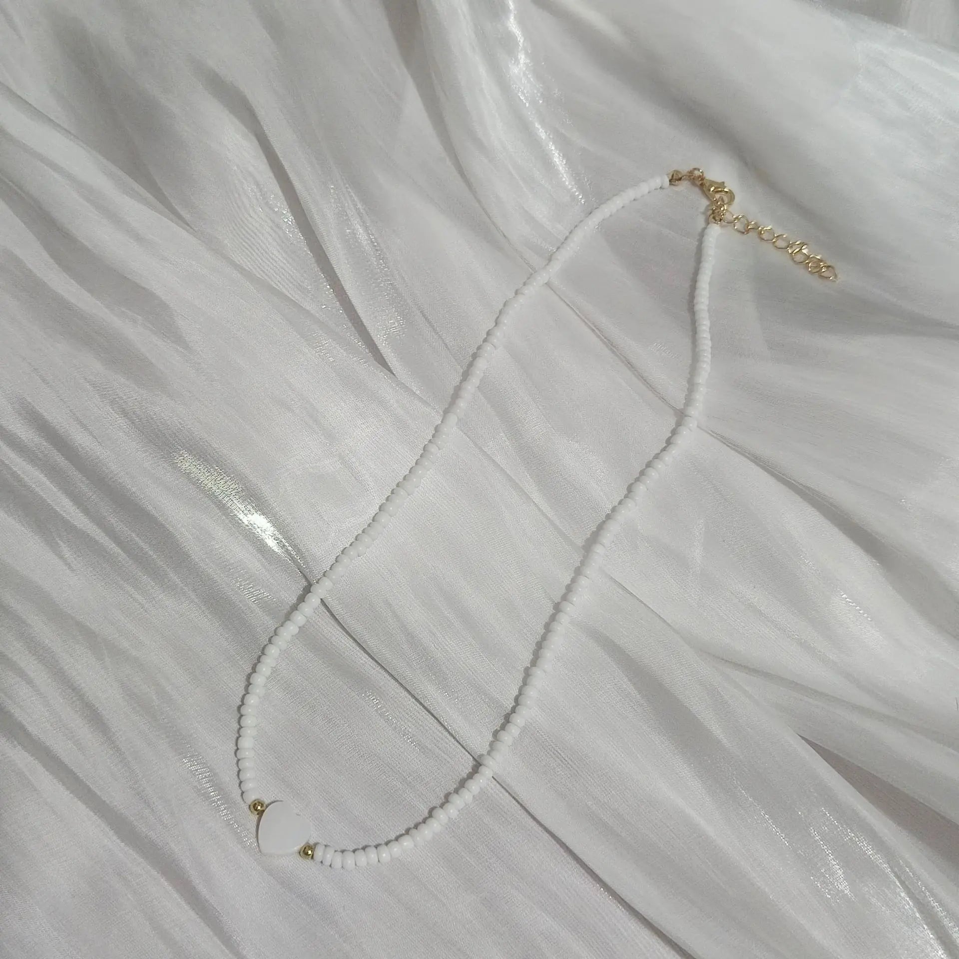 Versatile Handmade Moon Natural Shell Pendant Bead Necklace