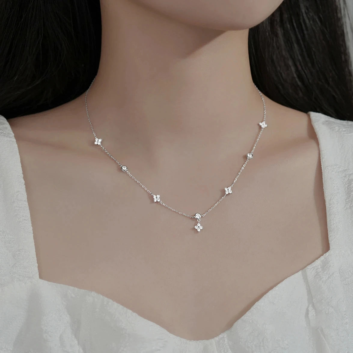 Zircon Four-leaf Flower Luxury Chain Choker Necklace
