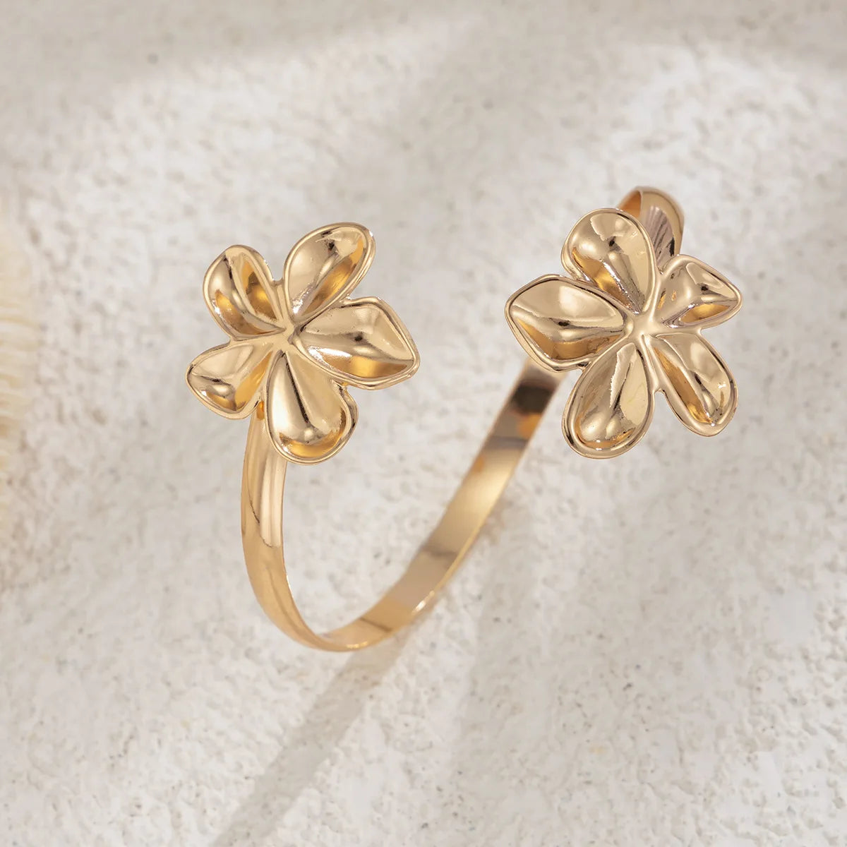 Gold Color Punk Flower Starfish Open Cuff Bangles