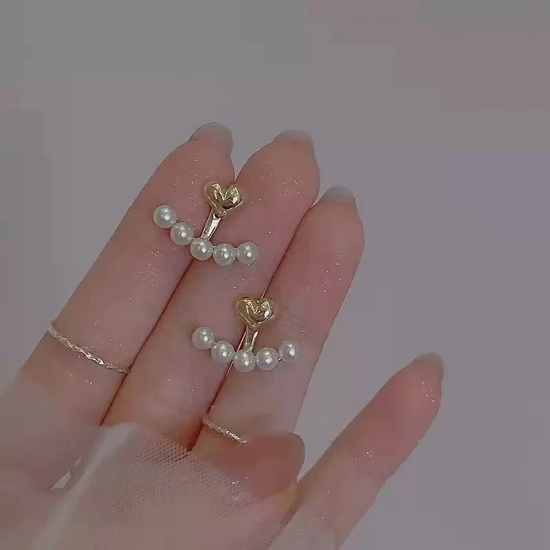 Luxury Sweet Heart-shaped Pearl Stud Earrings