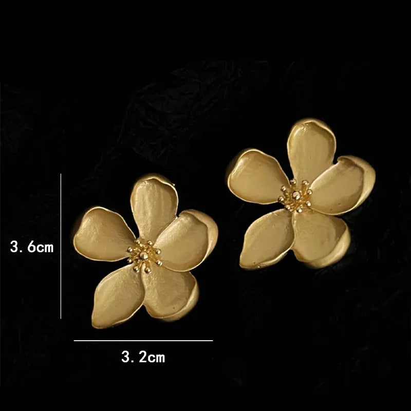 European & American Style Metal Flower Stud Earrings