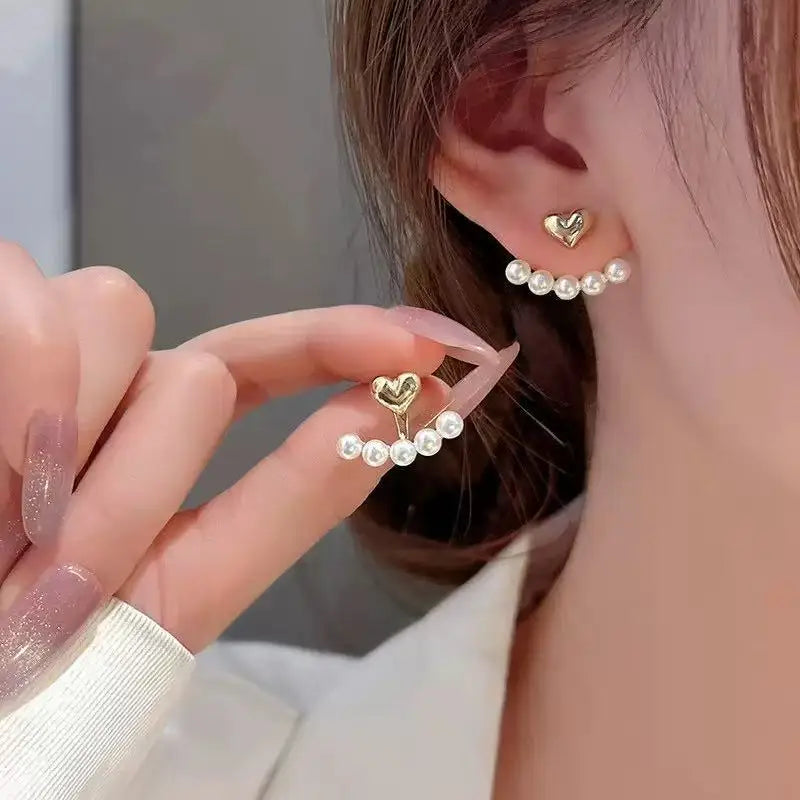 Luxury Sweet Heart-shaped Pearl Stud Earrings