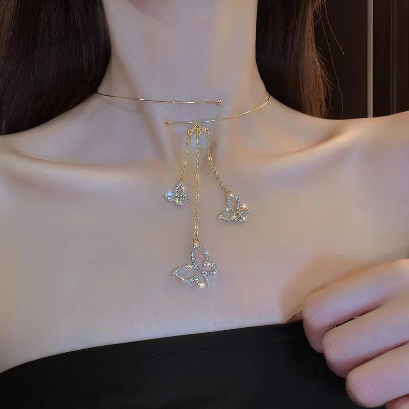 Irregular Baroque Pearl Pendant Necklace