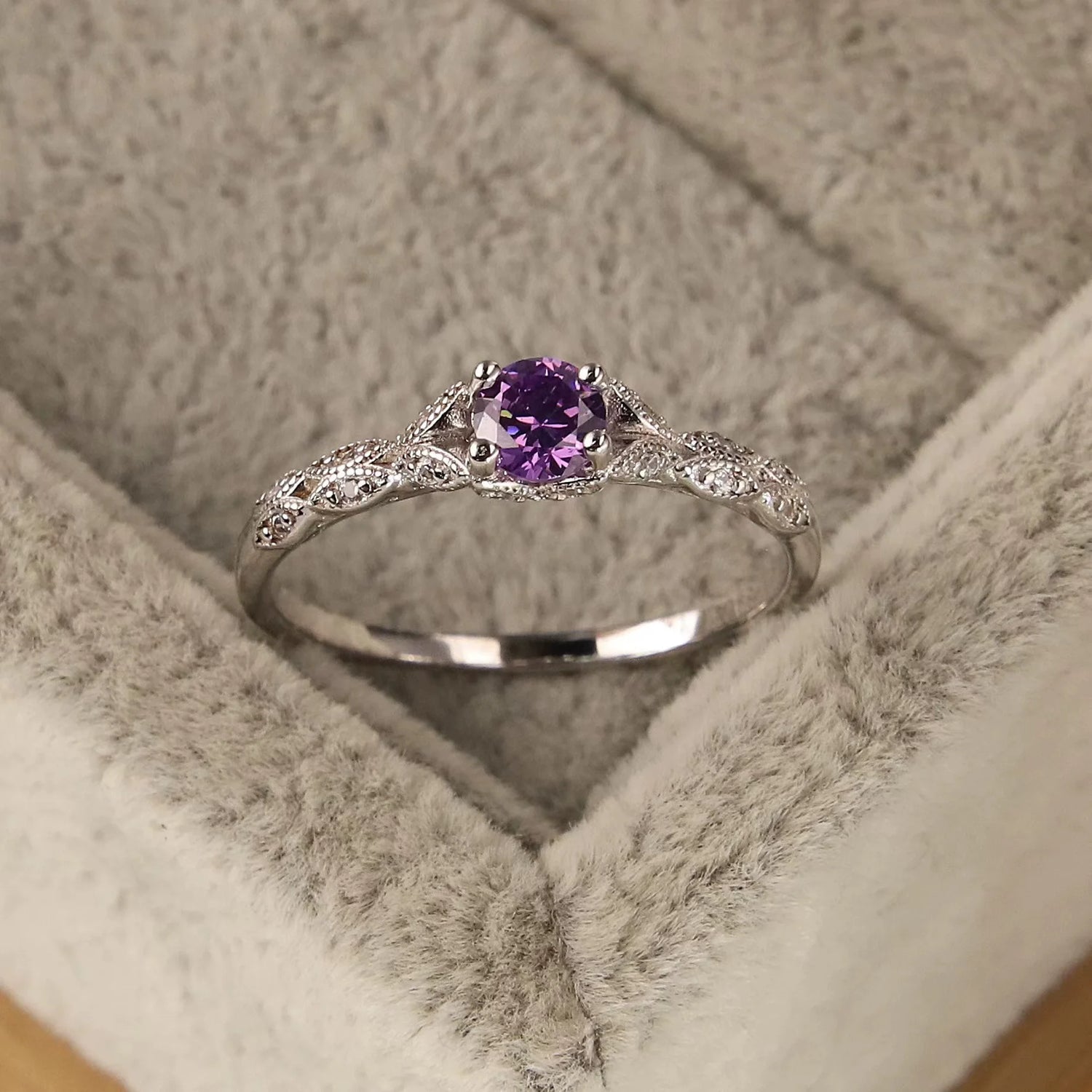 Europian Style Amethyst Zirconia Rings