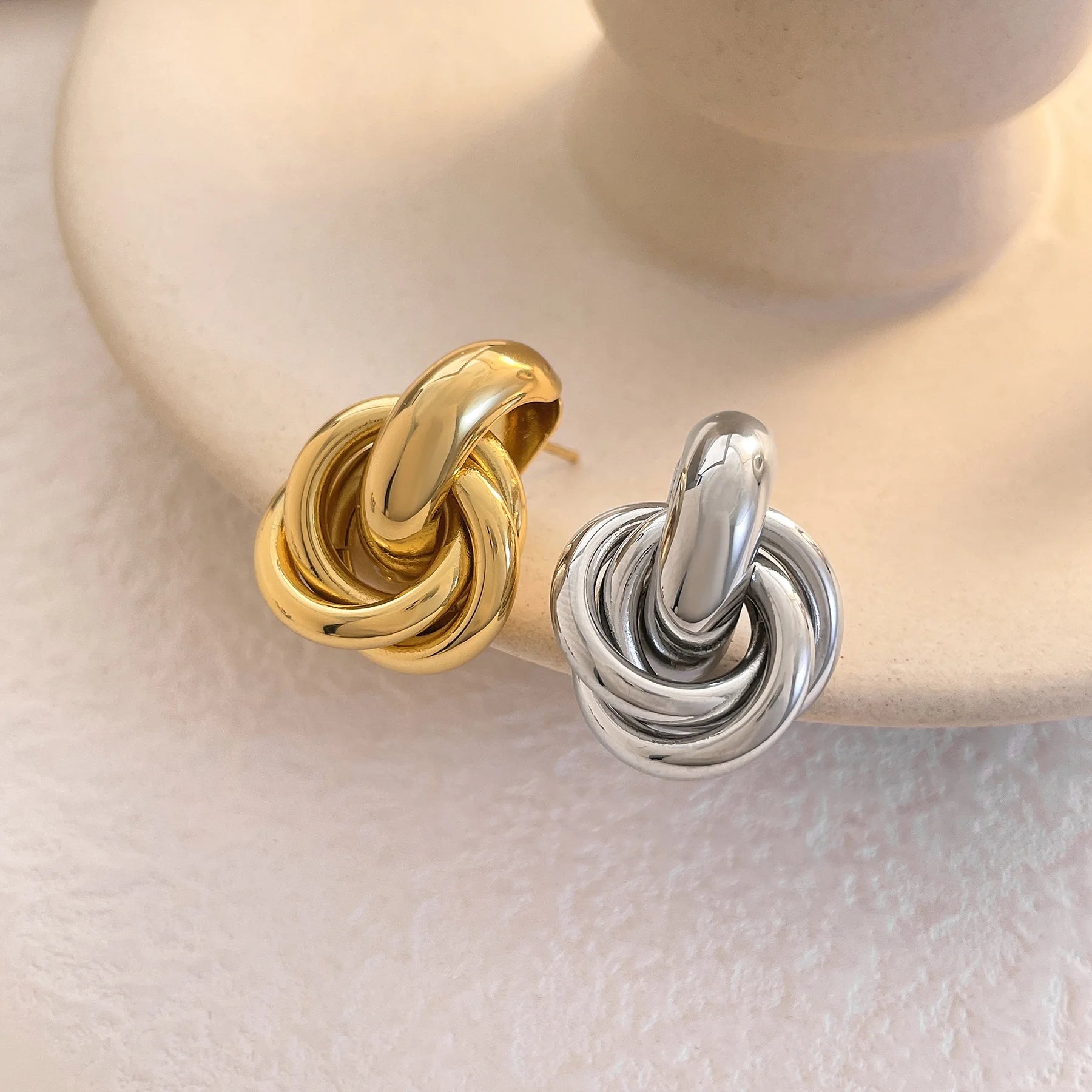 Gold Silver Retro Stud Fashion Round Double Ring Earrings