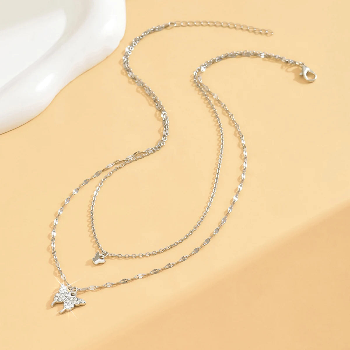 Lats Sparkling Double Layer Butterfly Collar Chain Necklace