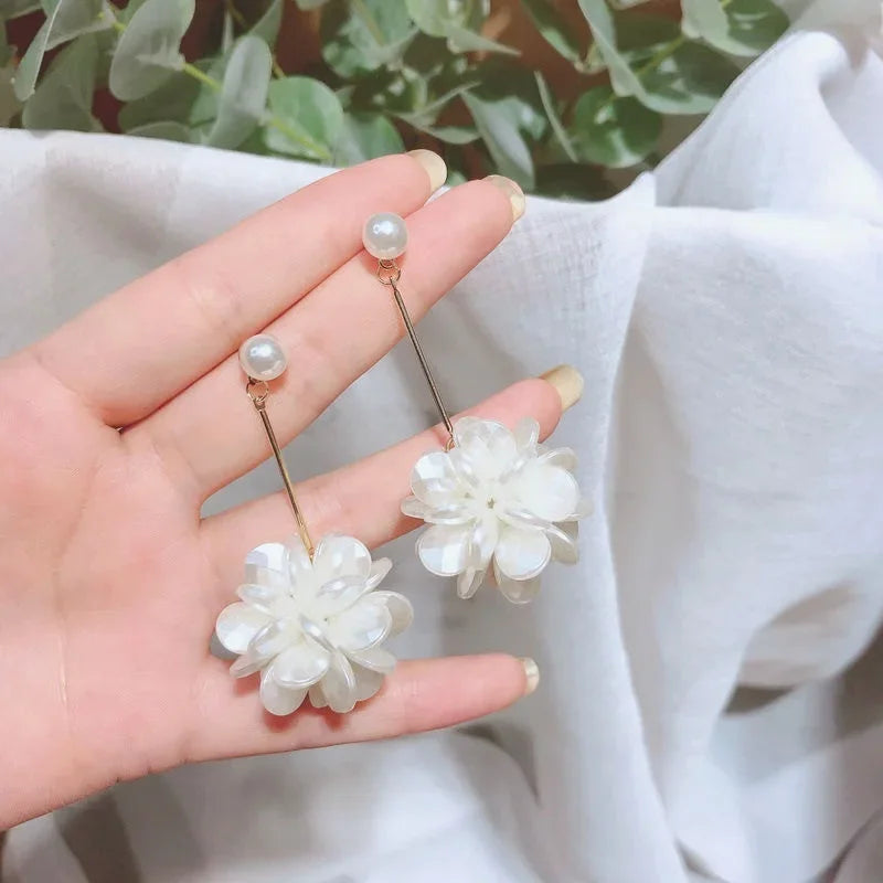 Elegant White Flower Pearl Dangle Earrings